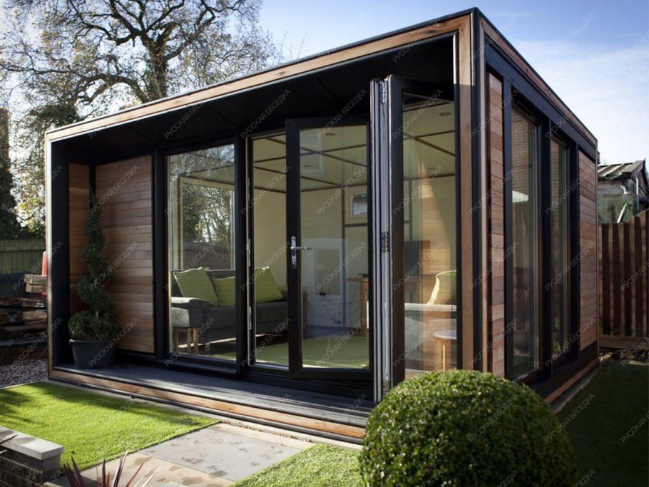 Стеклянная беседка современная