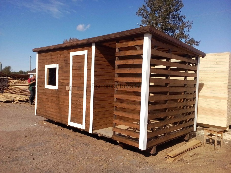 Хозблок с дровником 5х2