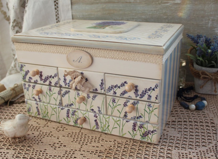 Декор старого комода