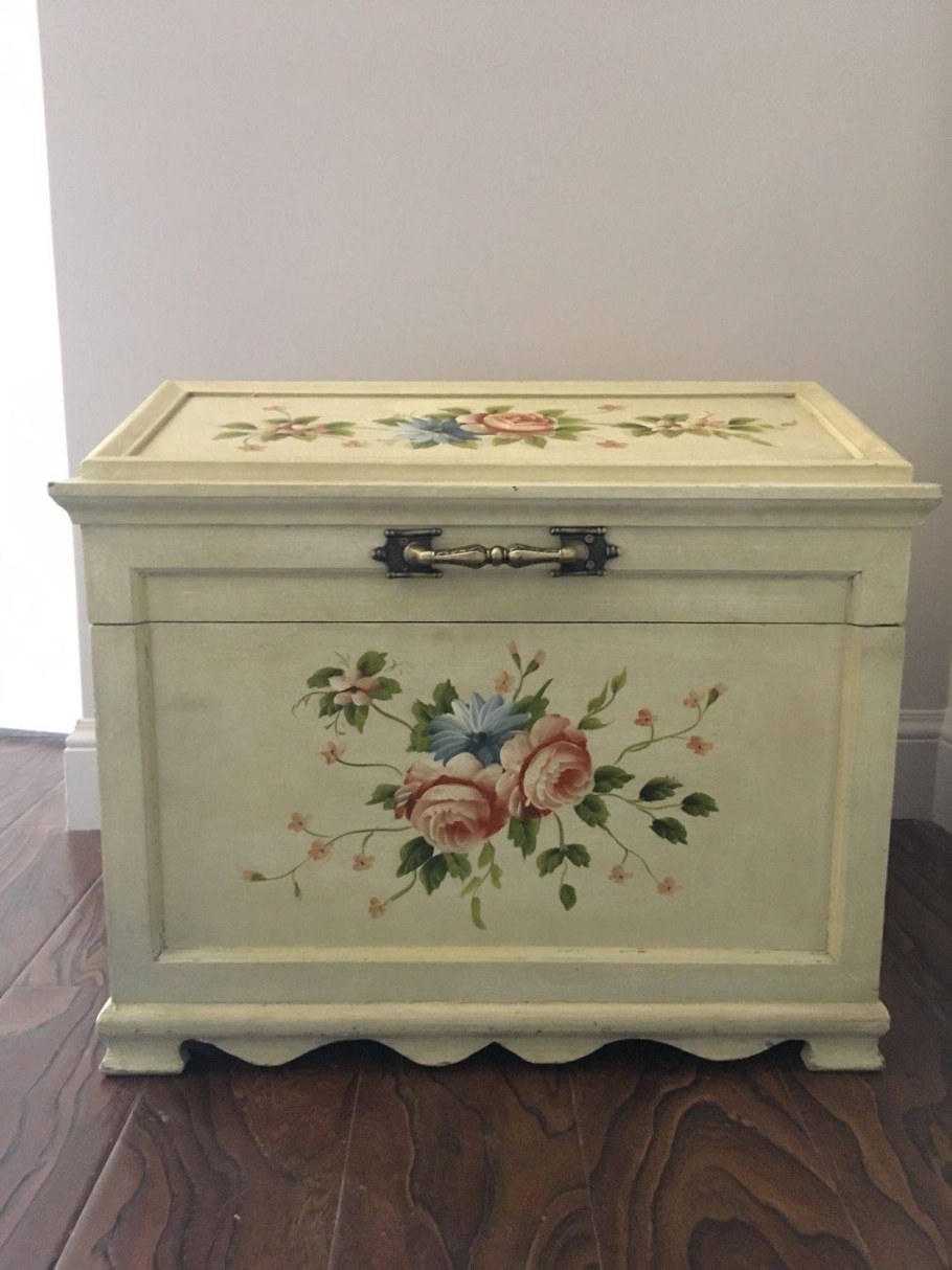 Мебель в технике декупаж