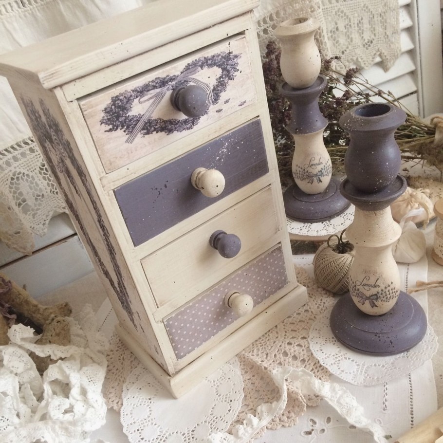 Стиль декупаж в интерьере