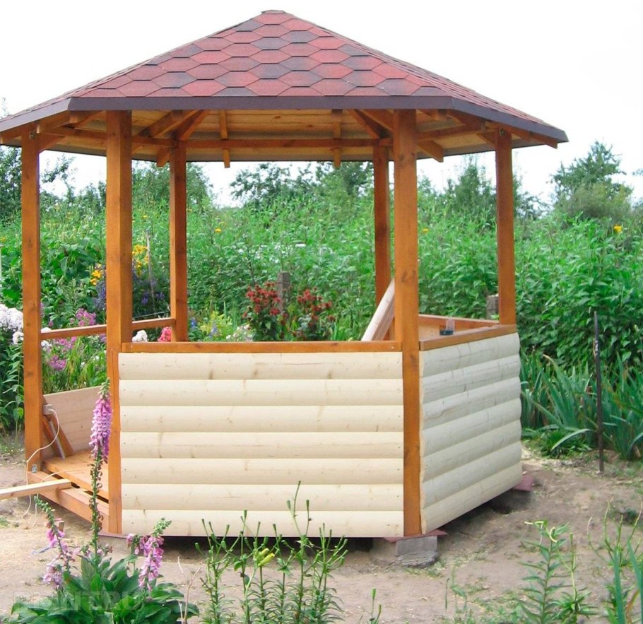 Постройка беседки