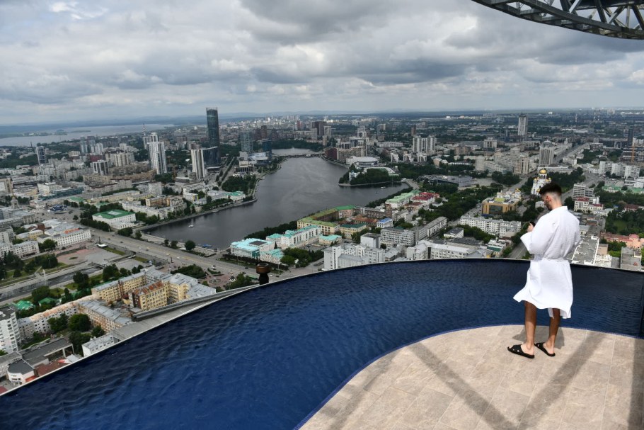 Бассейн Высоцкий Екатеринбург