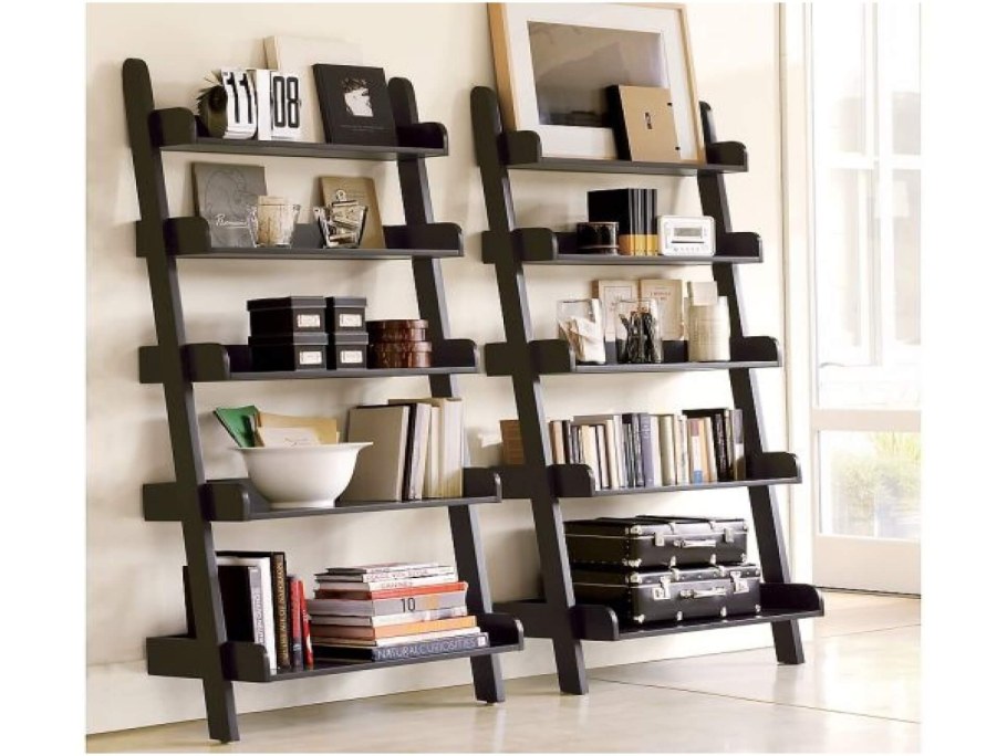 Декоративная полка в виде стеллажа