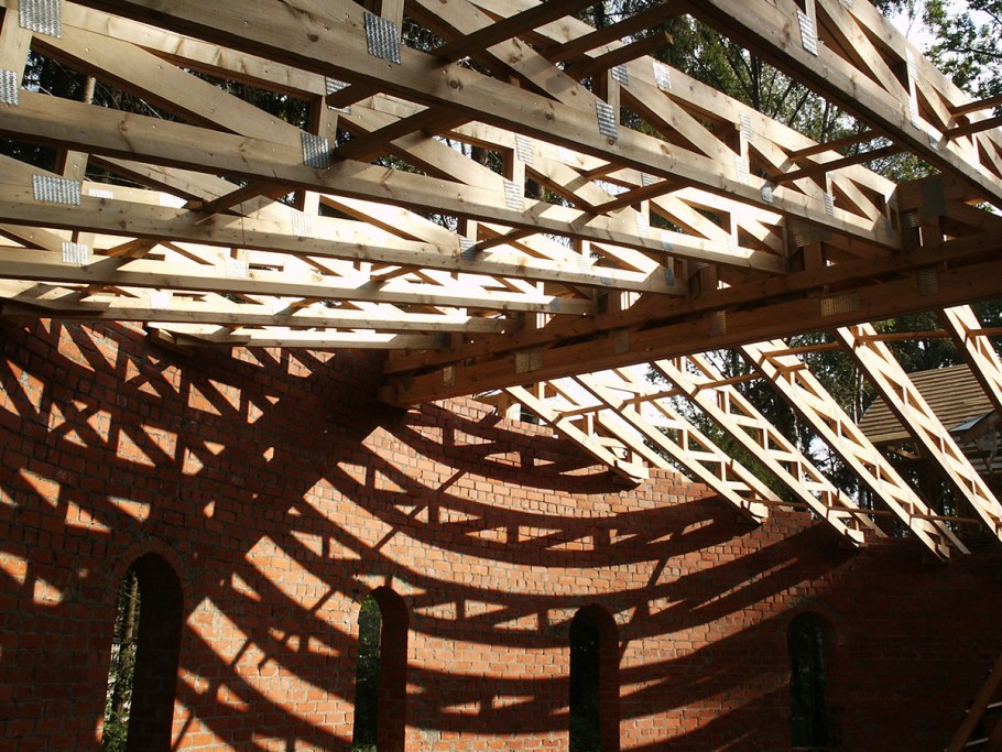 Деревянные двутавровые балки перекрытия