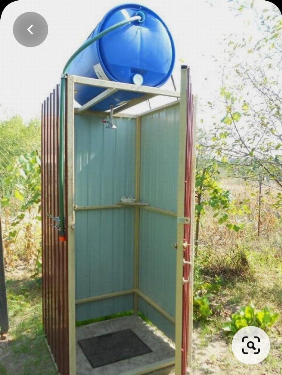 Тёплый душ для дачи