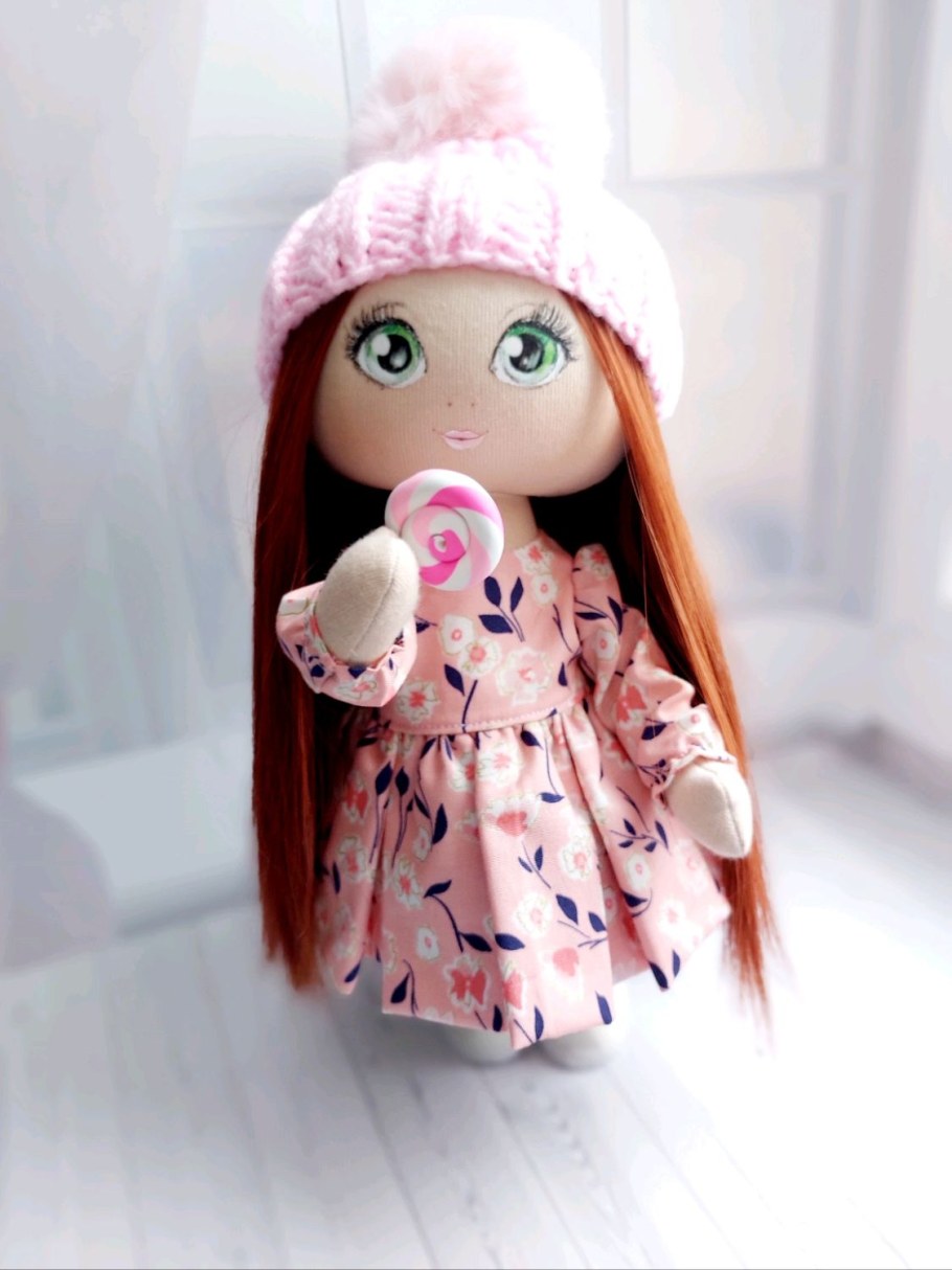 Логотип куклы ручной работы