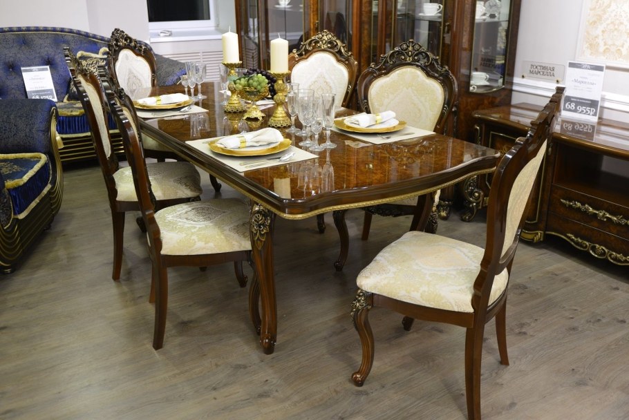 Стол Голд и стулья Шейх