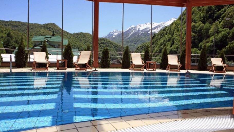 Гранд отель красная Поляна Эсто-садок