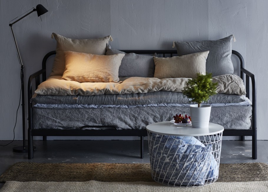 Кушетка hemnes ikea