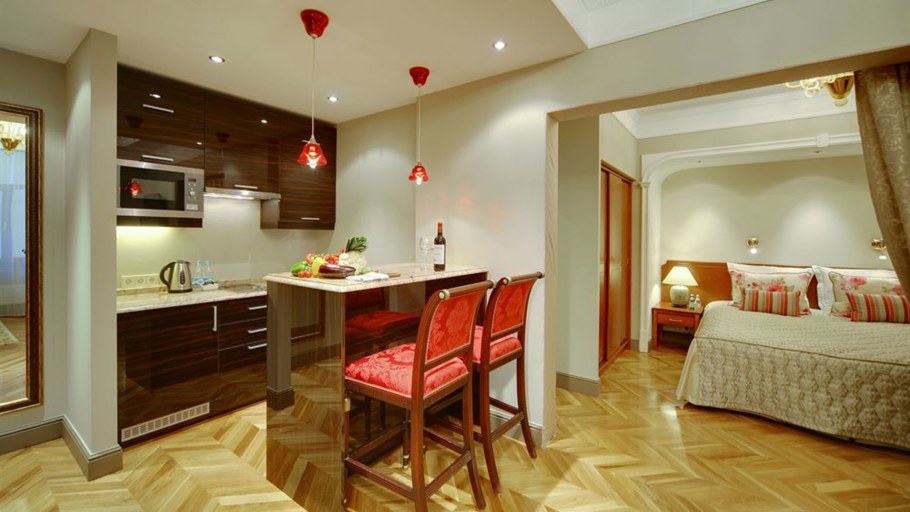 Гостиничный номер с кухней