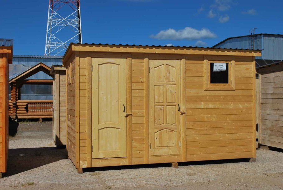 Баня с хозблоком и дровником