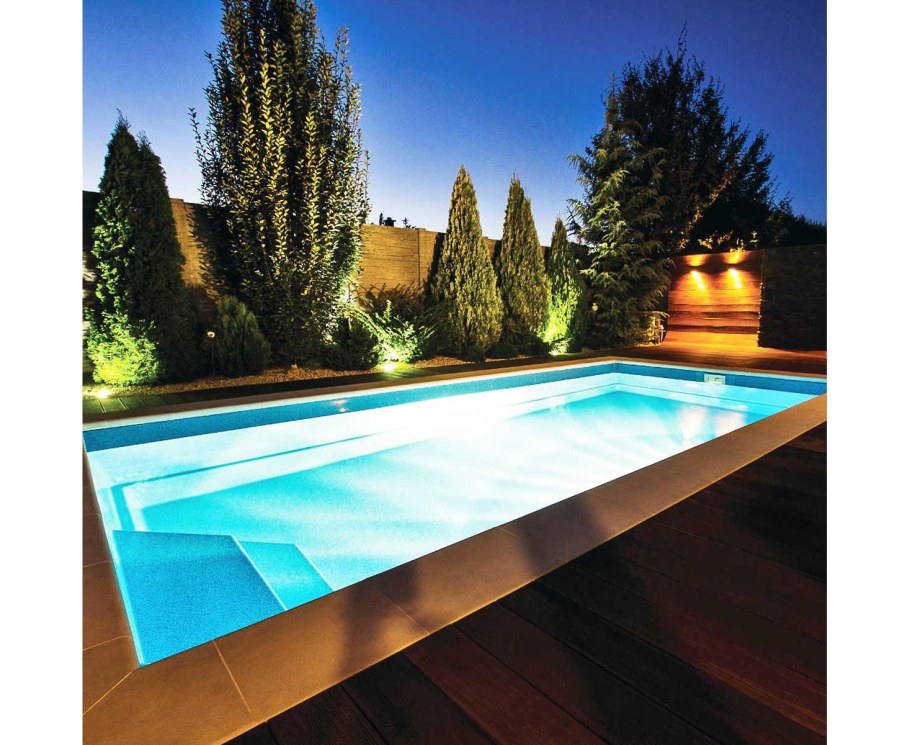 Java 125 бассейн