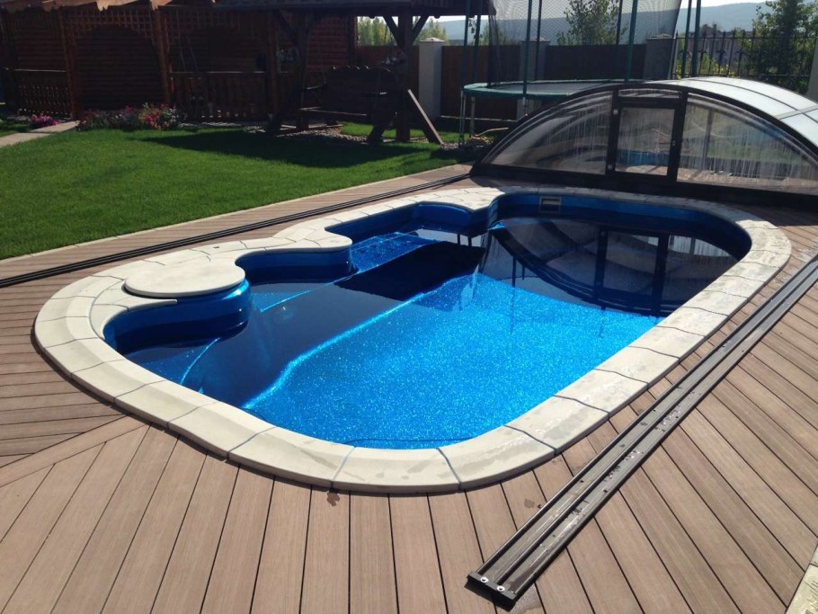 Врезная кухонная мойка Granado Vitoria Terra 50.6х50.6см искусственный гранит