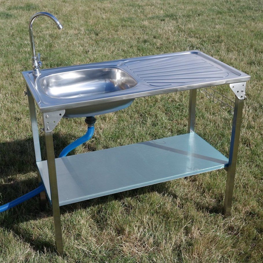 "Outside Sink" раковина