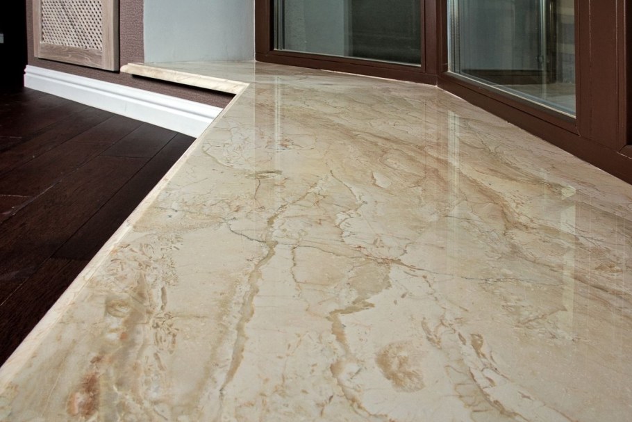 Подоконники из ботияинно класик