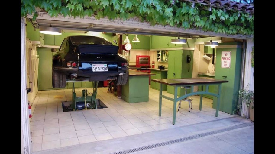 Внутреннее обустройство гаража