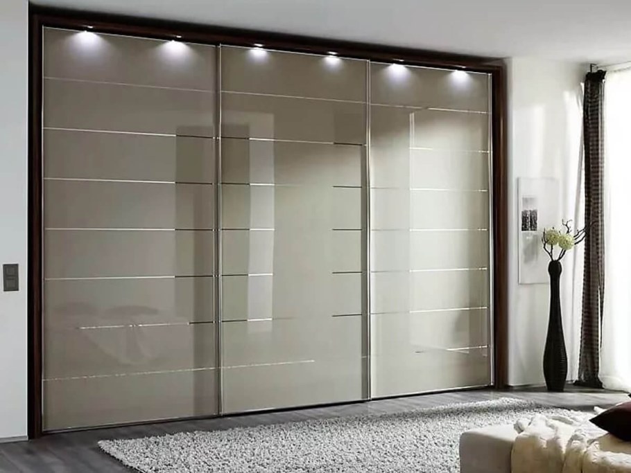 Встроенные шкафы