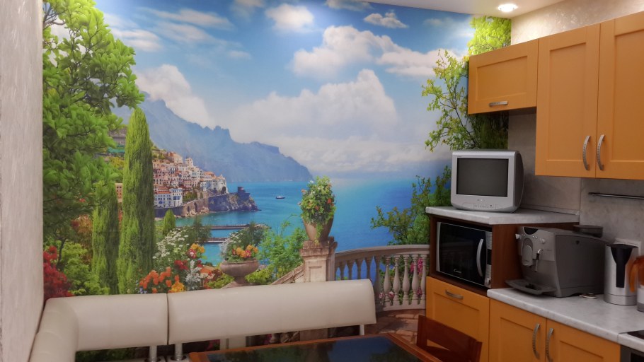 Фрески в интерьере кухни