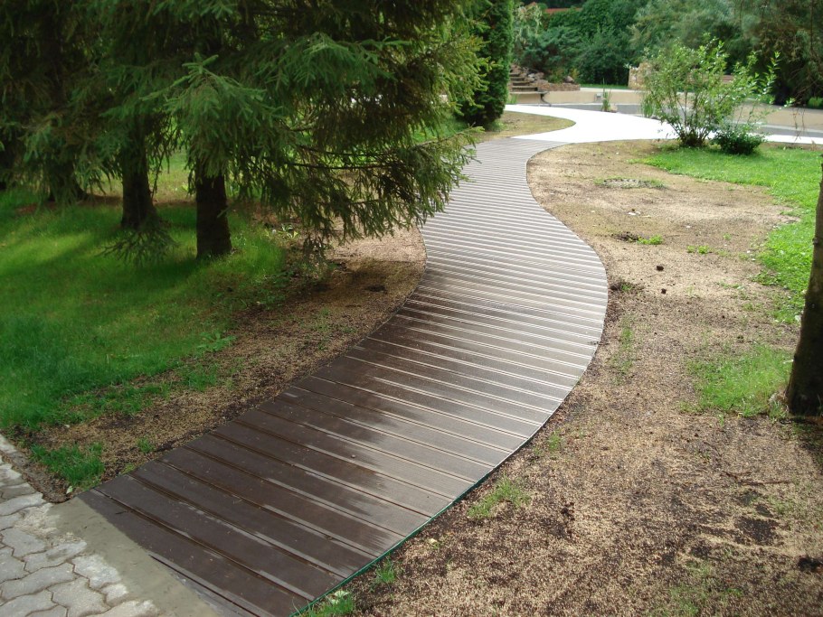 Парк Коломенское декинг дорожка