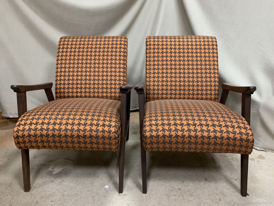 Винтажное кресло