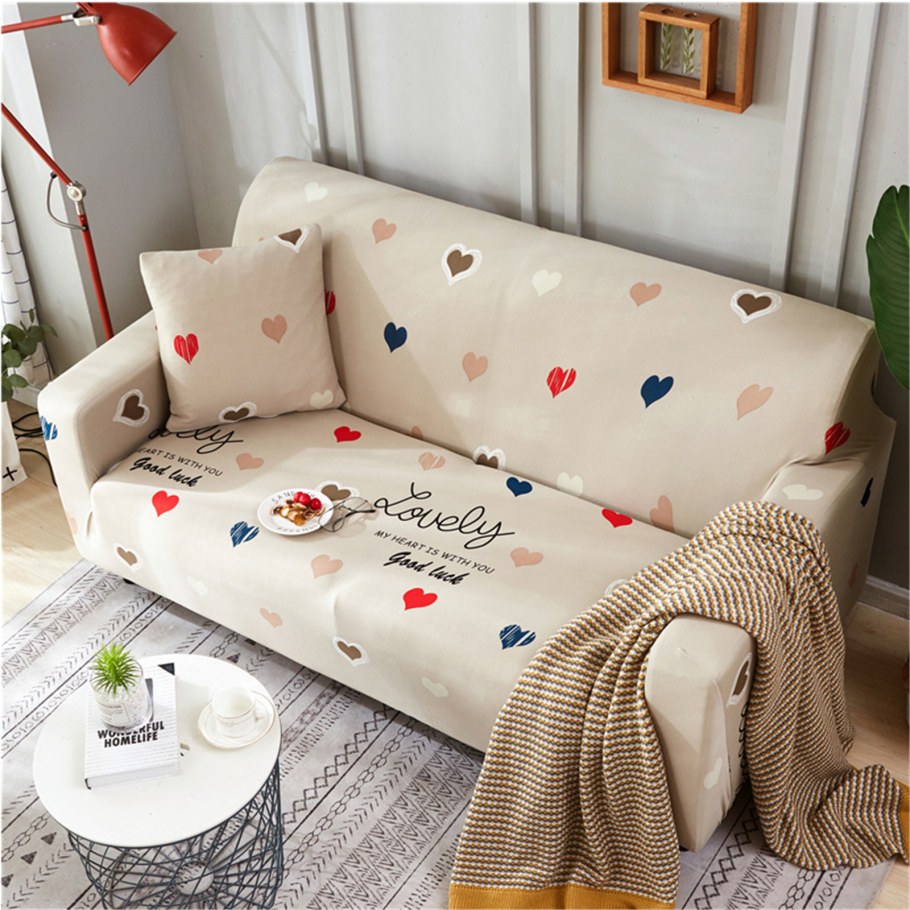 Романтический диван