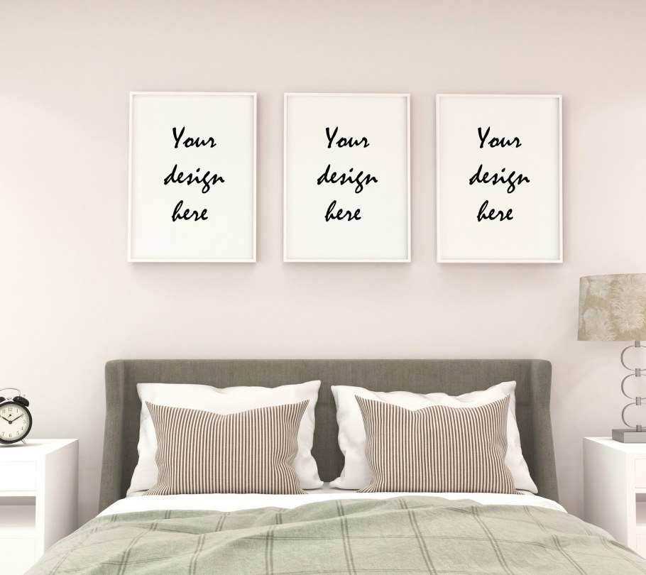 Картина на полке