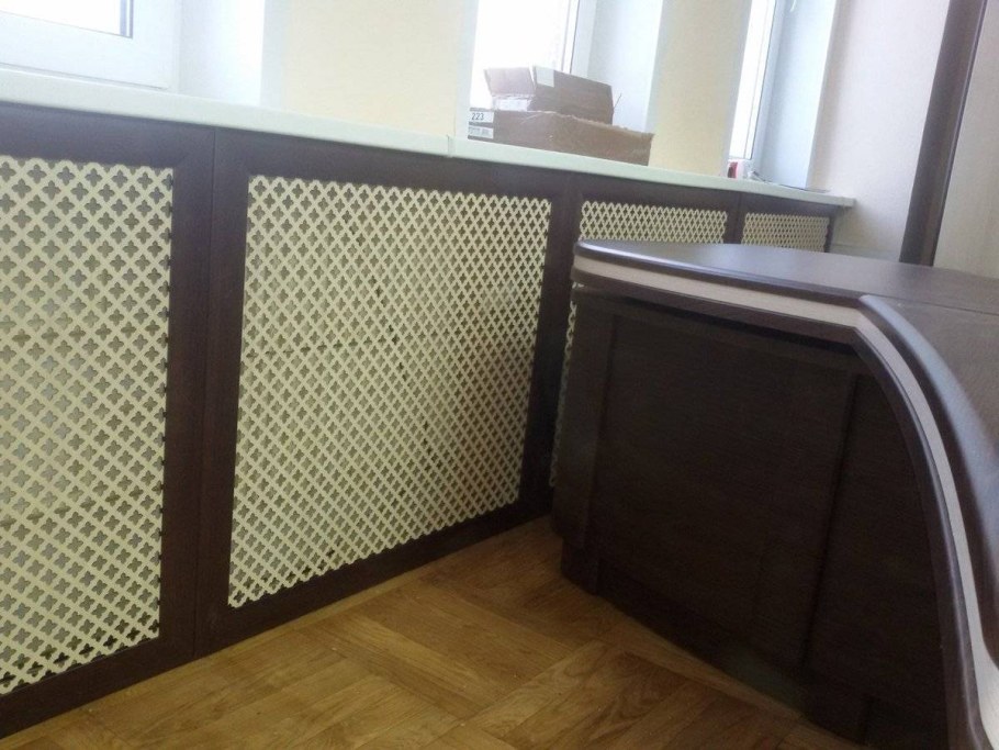 Закрыть трубы отопления в комнате