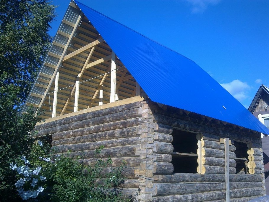 Крыша дачного дома