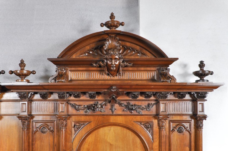 Дрессуар Ренессанс Италия