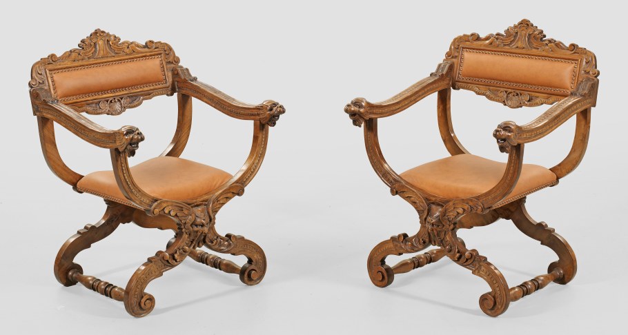 Кресло эпохи Ренессанса