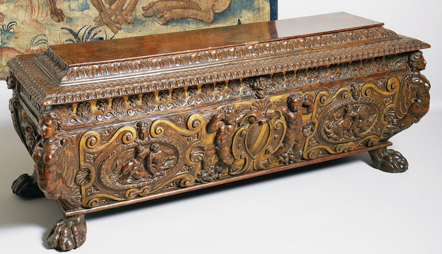 Сундук кассоне Возрождение