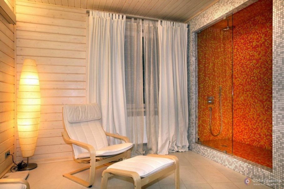 Деревянная ванная с душевой