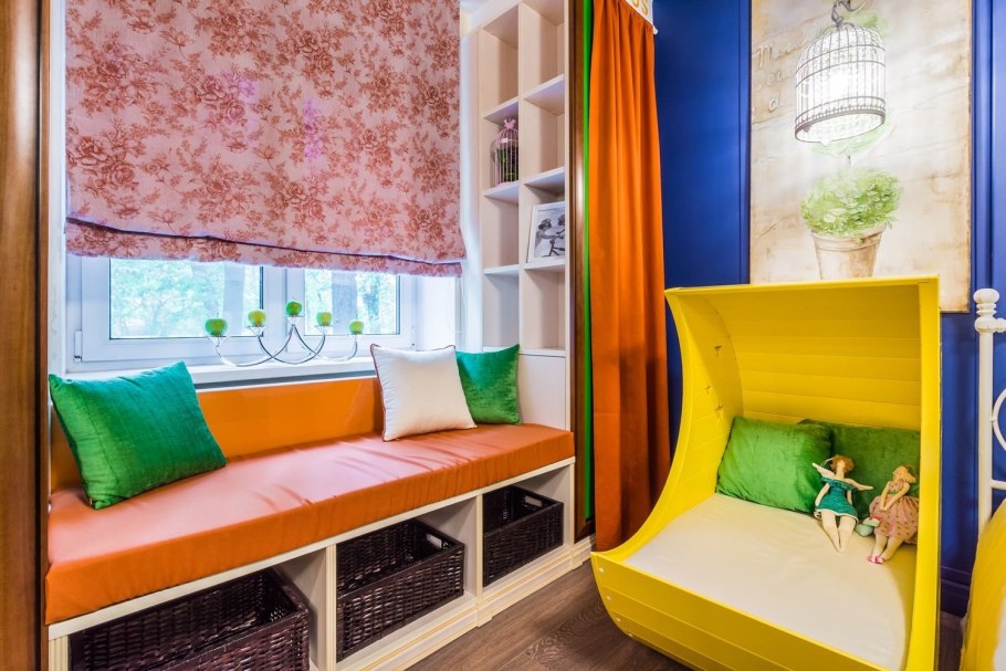 Диванчик на подоконнике