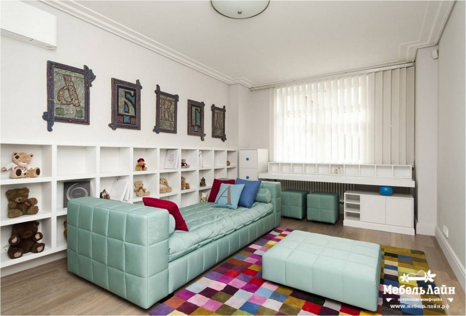 Диван в комнату подростка