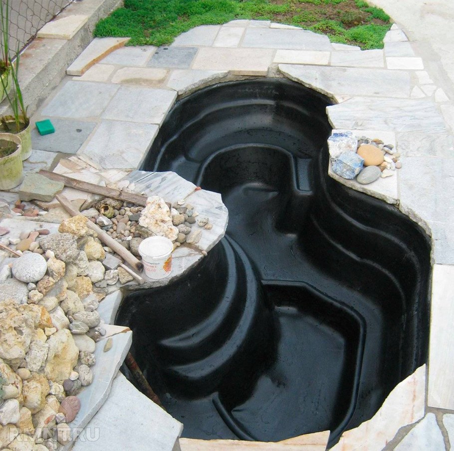 Декоративный бассейн для сада