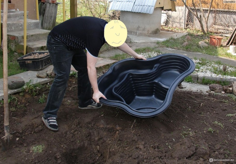 Пластиковый пруд для дачи