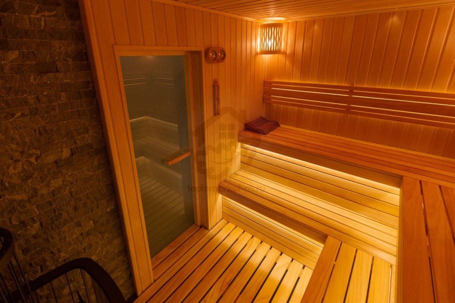 Обшивка бани изнутри