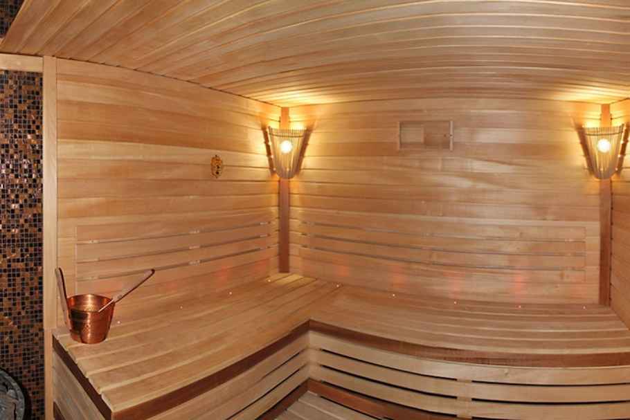 Светильник в моечную бани