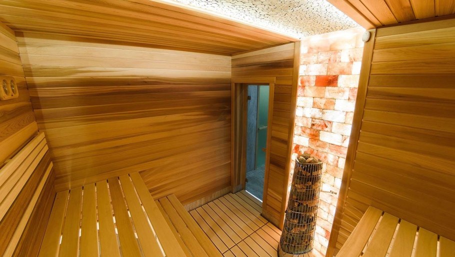 Отделка бревенчатой бани