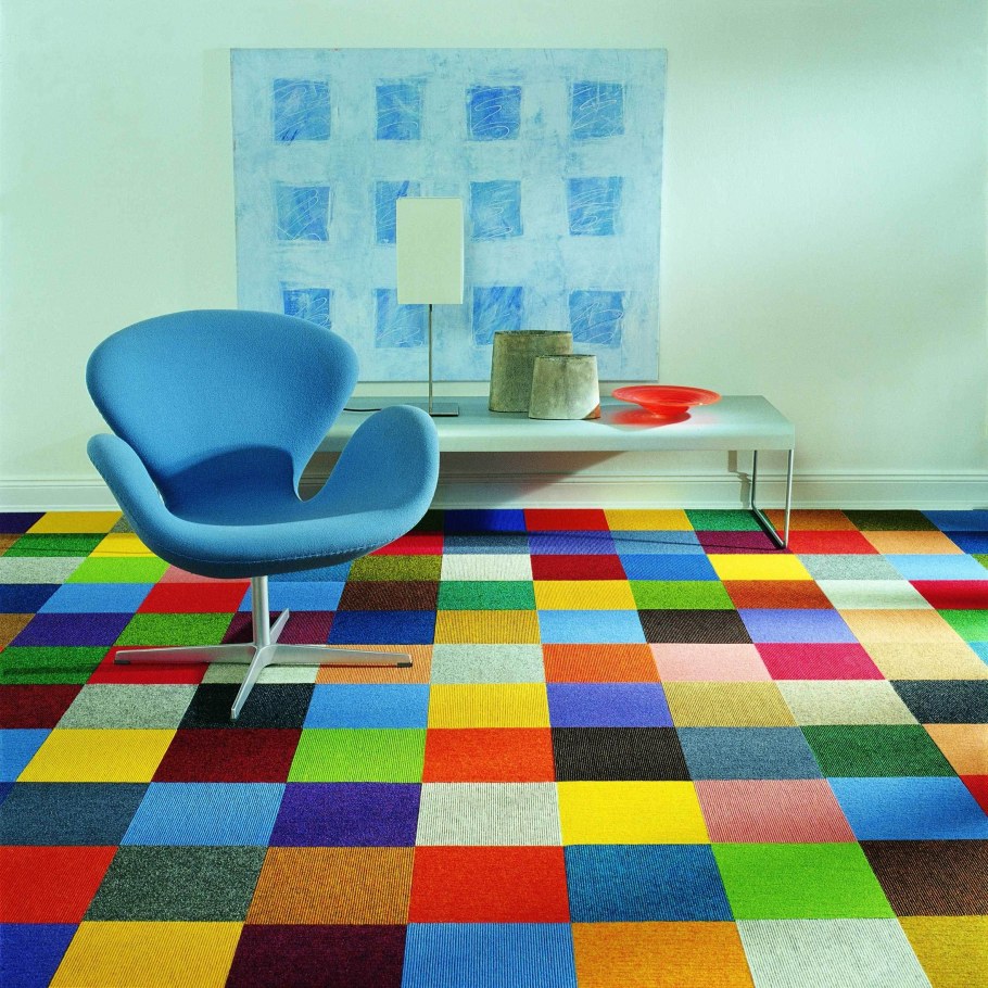 Разноцветная плитка для пола