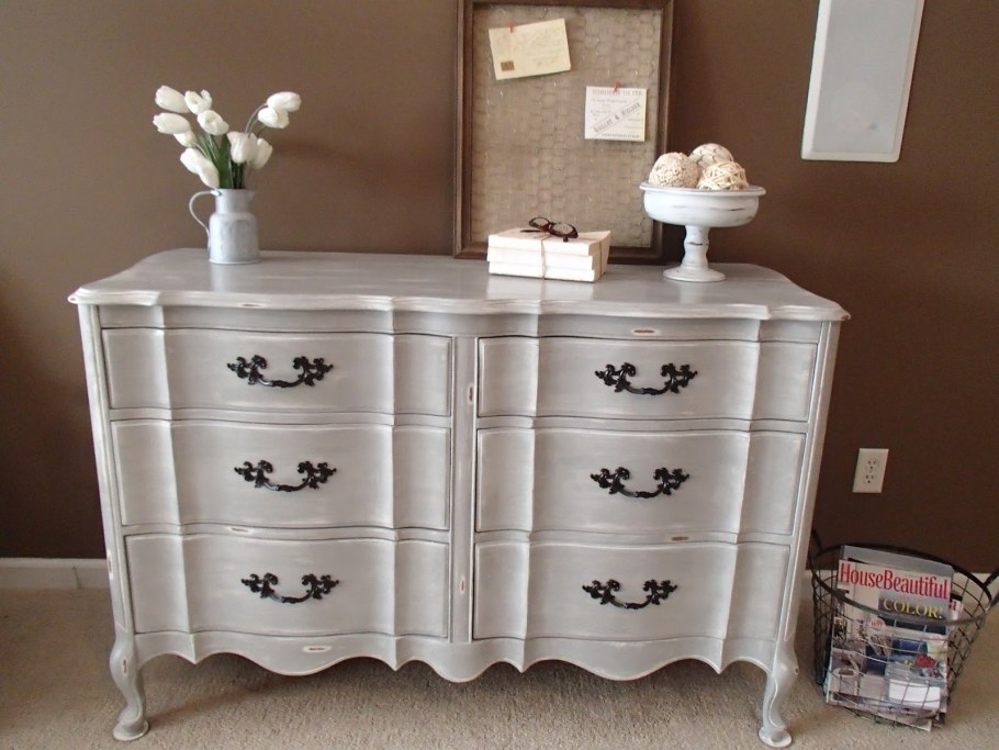 Крашенная мебель