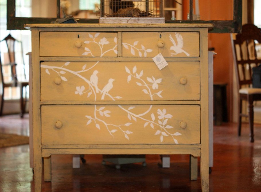 Перекраска мебели