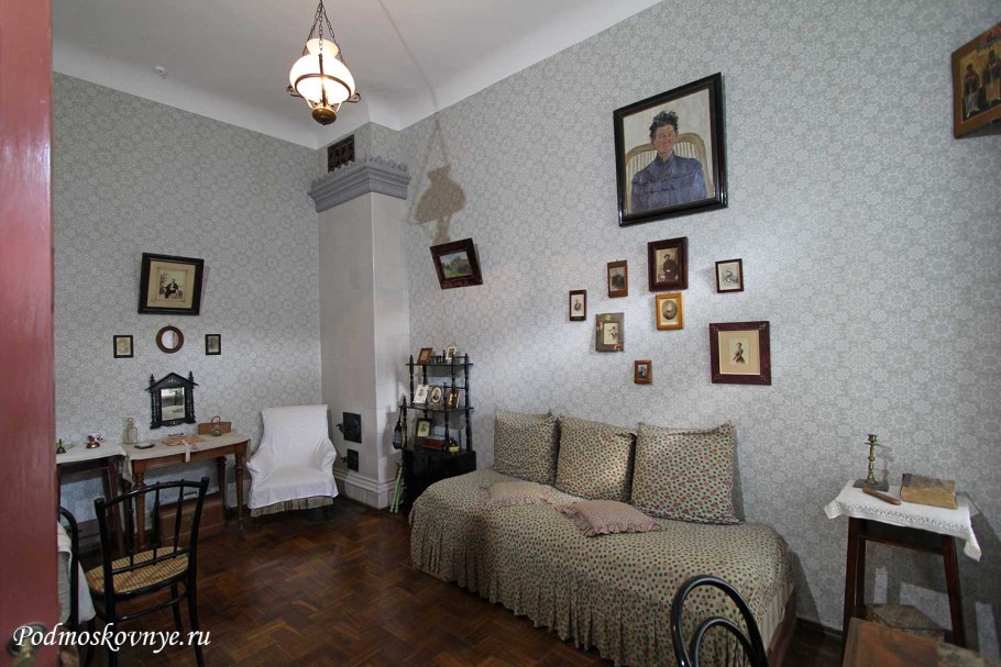 1. Дом Чехова в Ялте