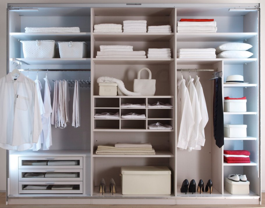 Наполнение шкафа купе