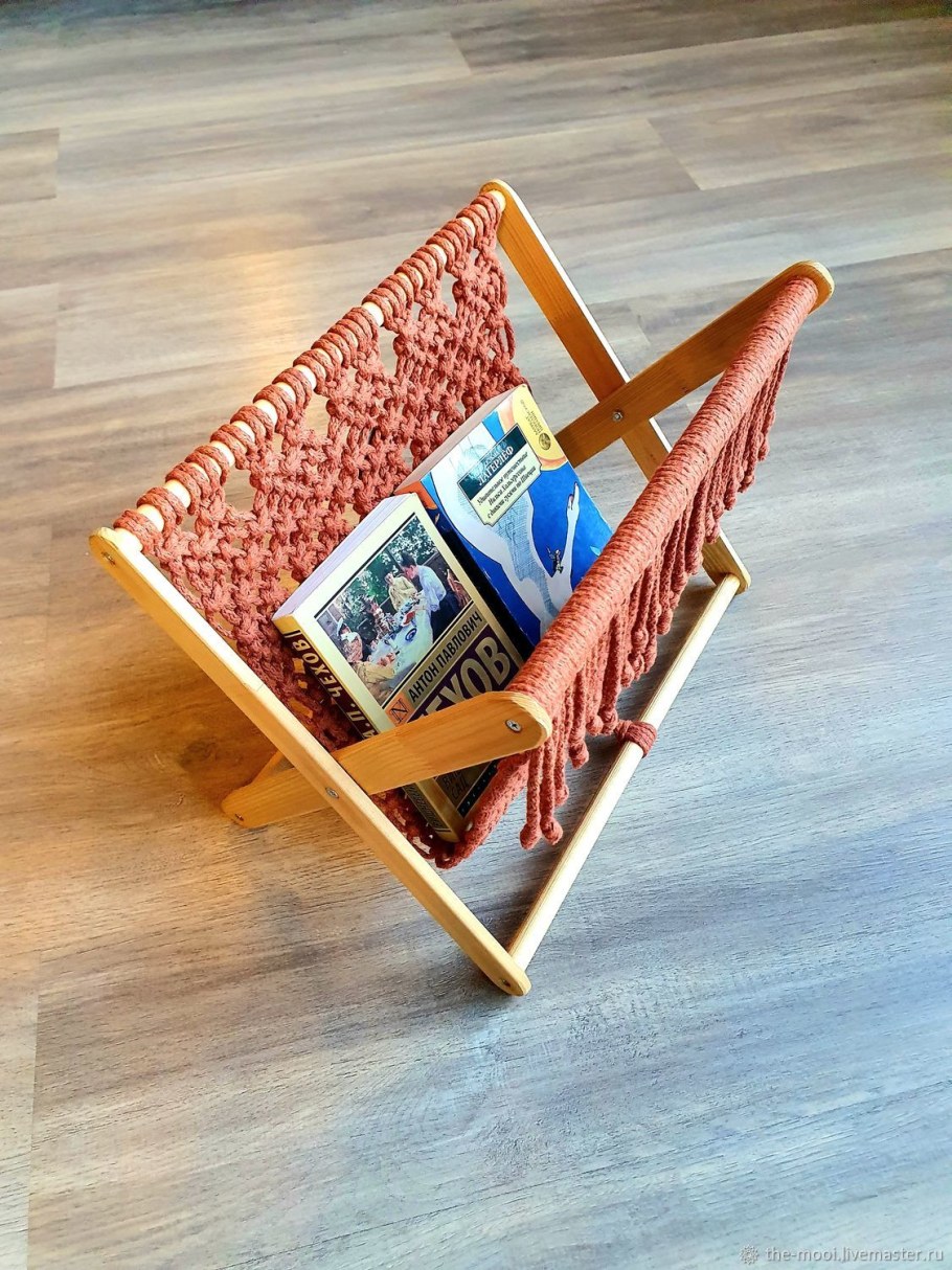 Газетница стильная