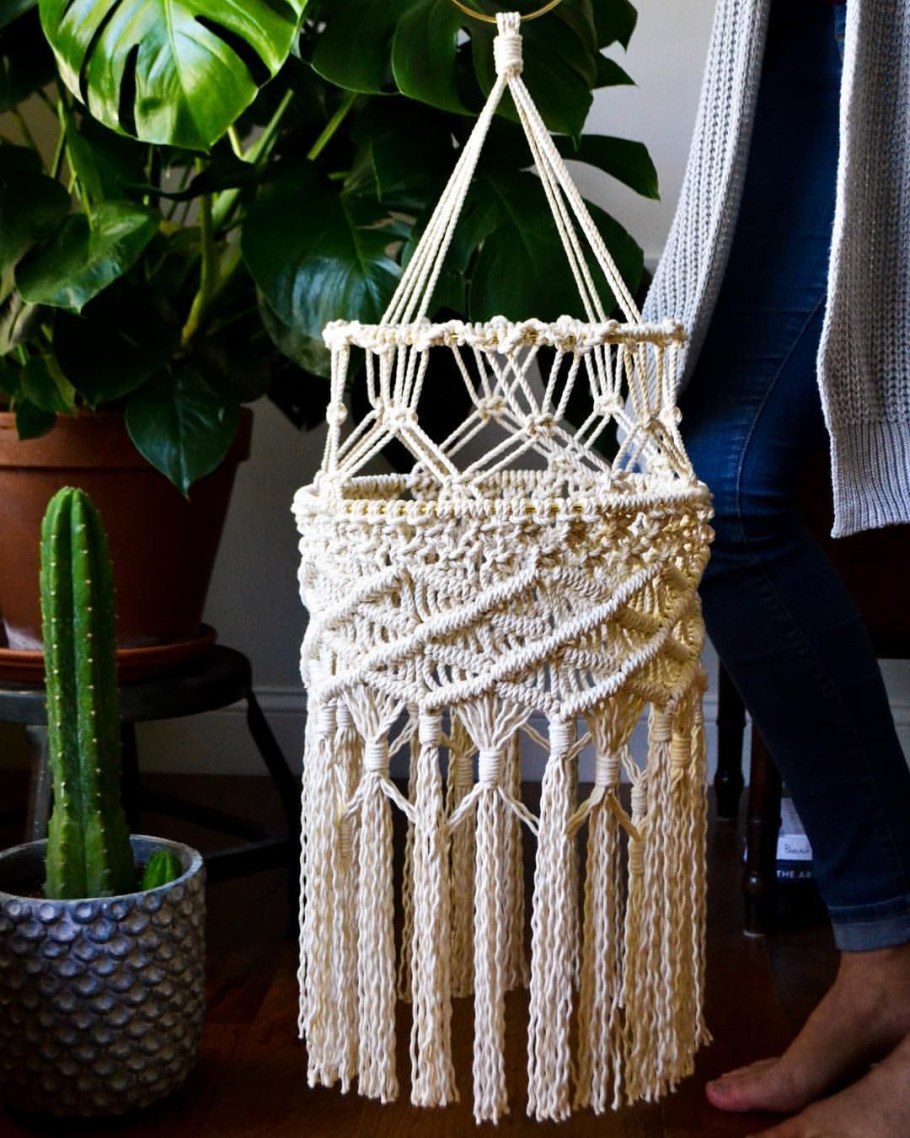 Макраме панно с карманами