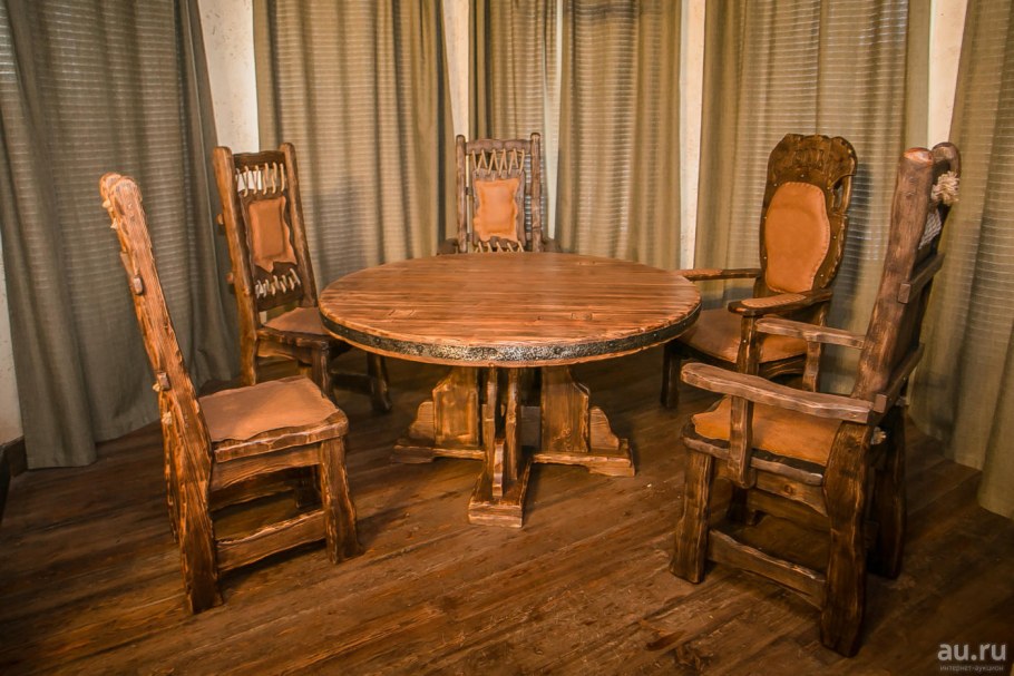 Мебель под старину из дерева