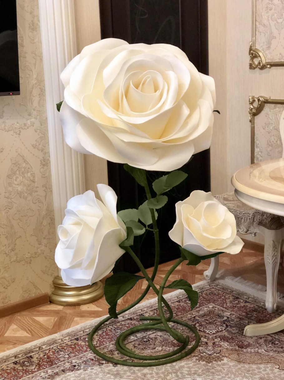 Роза с изолона светильник