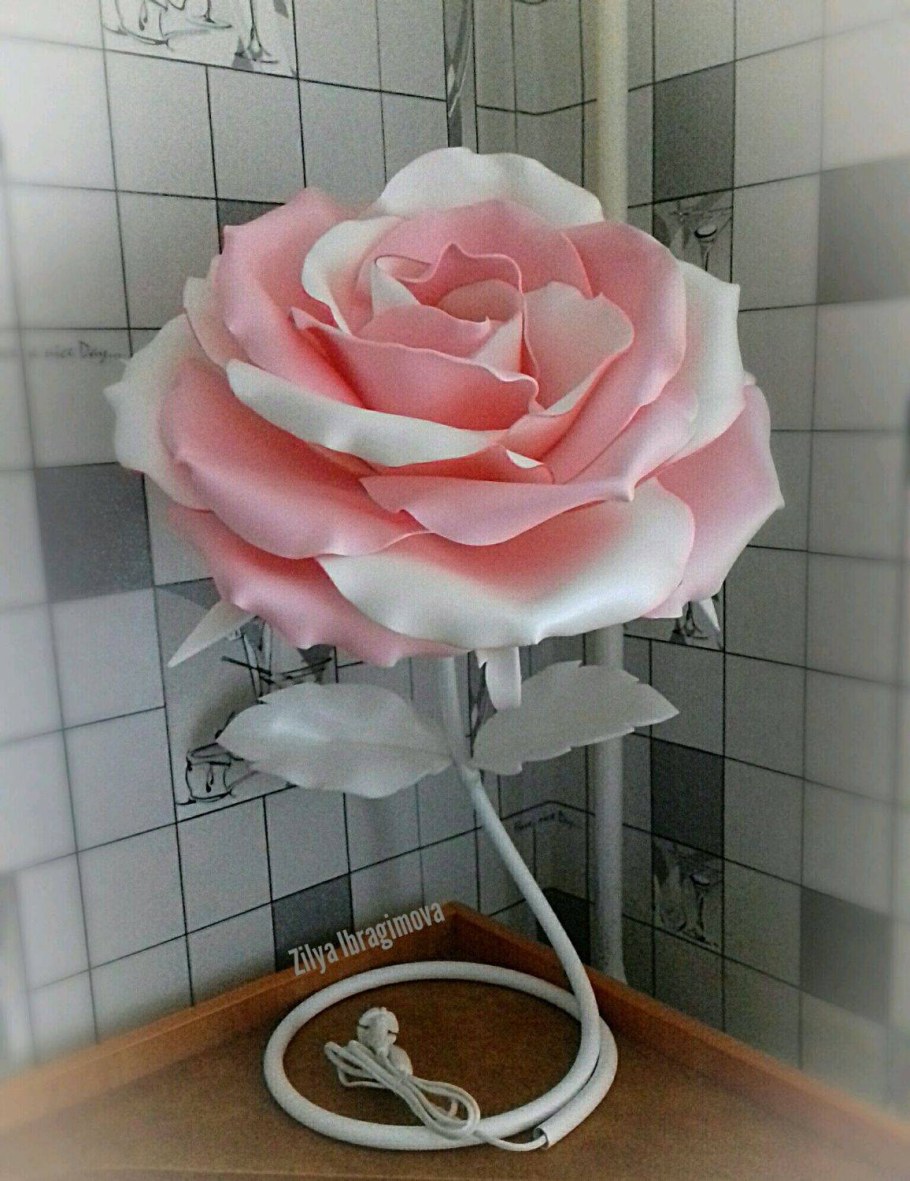 Светильник из фоамирана